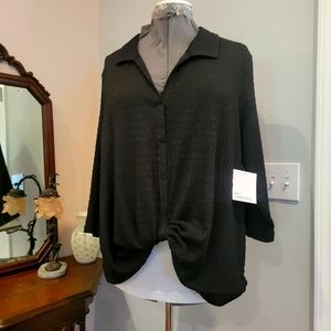 NWT 2X Blk Textured Blk Blouse